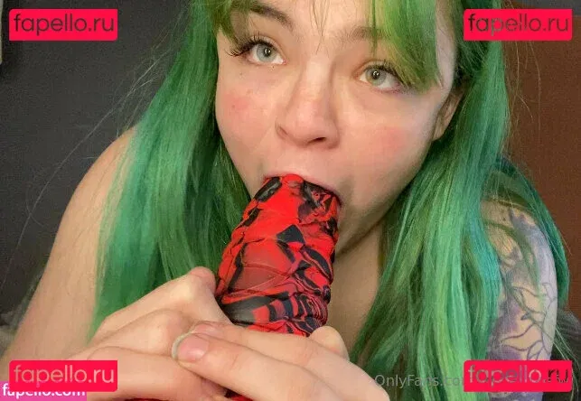 ciricesinssfw Onlyfans Photo Gallery 