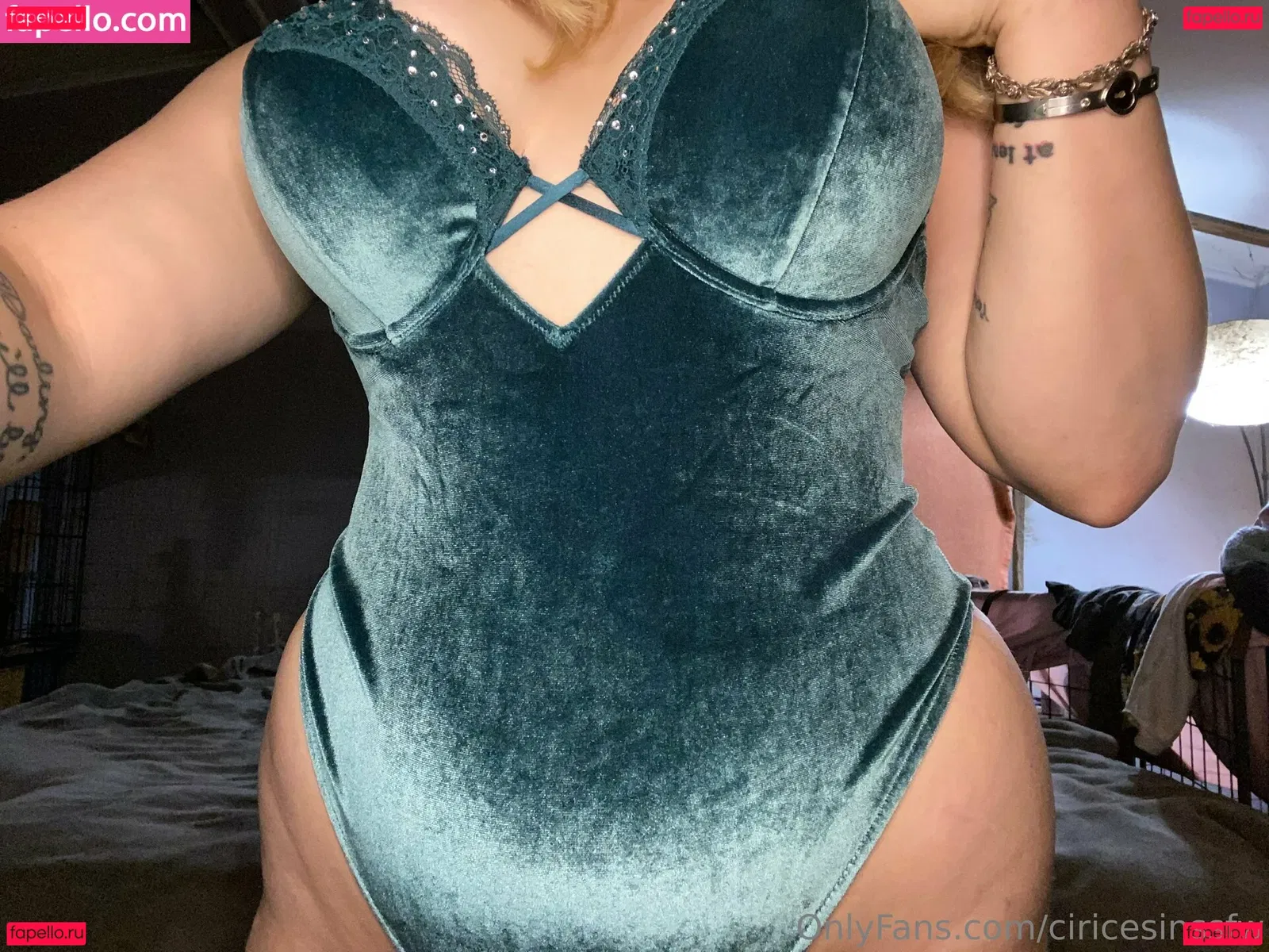 ciricesinssfw Onlyfans Photo Gallery 