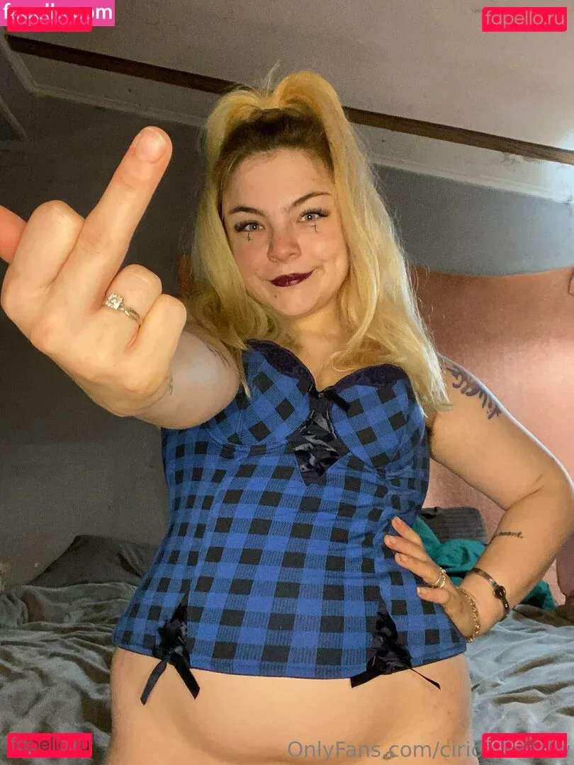 ciricesinssfw Onlyfans Photo Gallery 