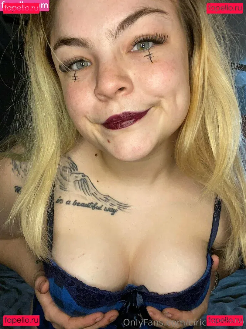 ciricesinssfw Onlyfans Photo Gallery 