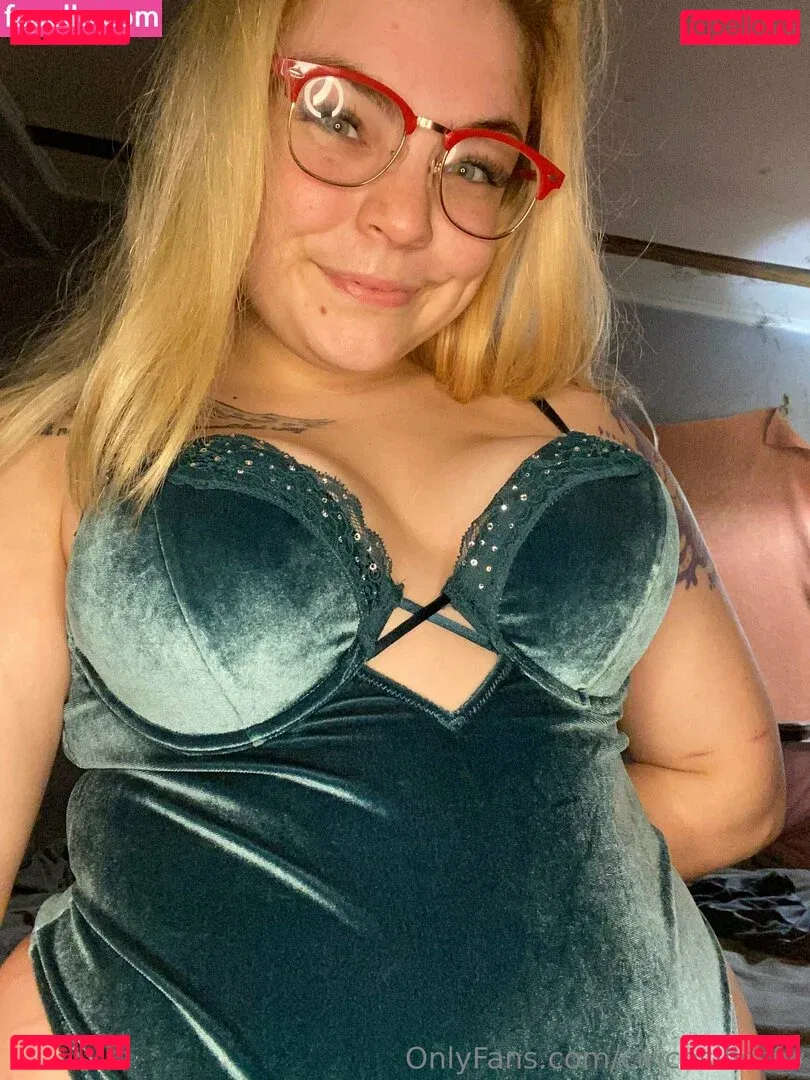 ciricesinssfw Onlyfans Photo Gallery 