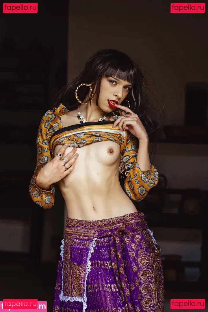 honestlythatsannoying Onlyfans Photo Gallery 