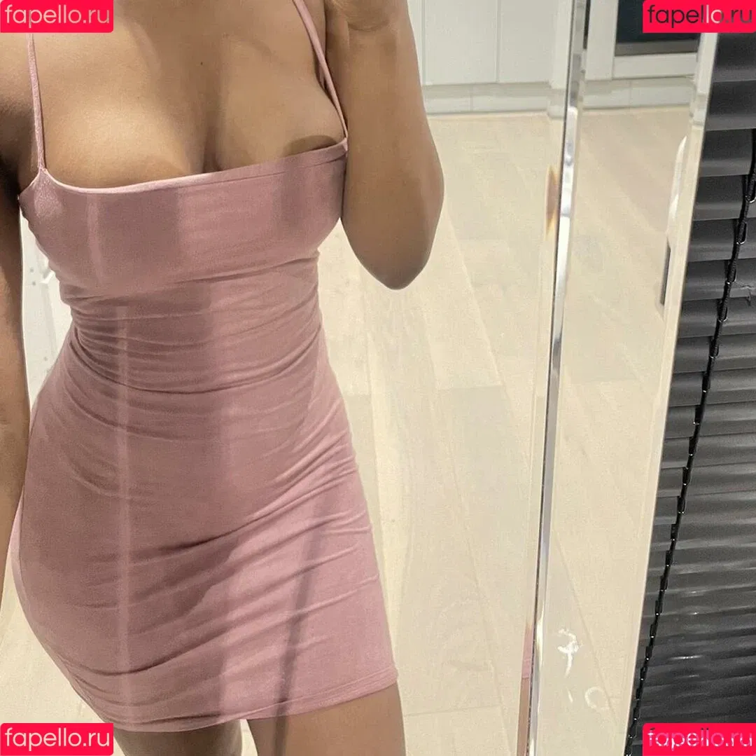Cleo Onlyfans Photo Gallery 