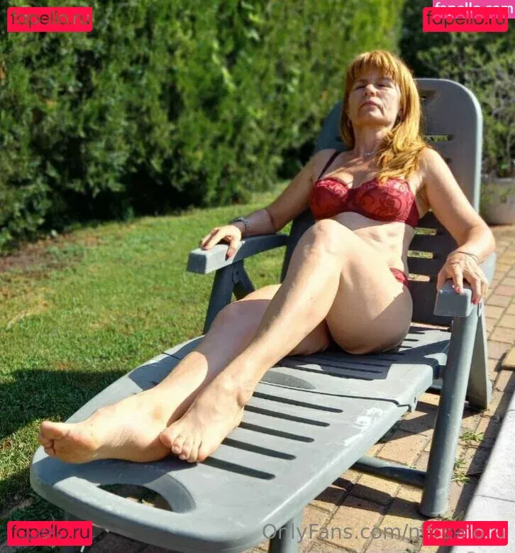 naked_nora Onlyfans Photo Gallery 