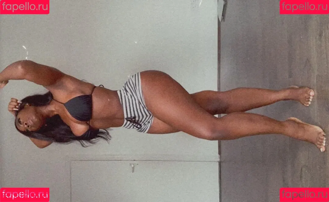 LXRYCC Onlyfans Photo Gallery 