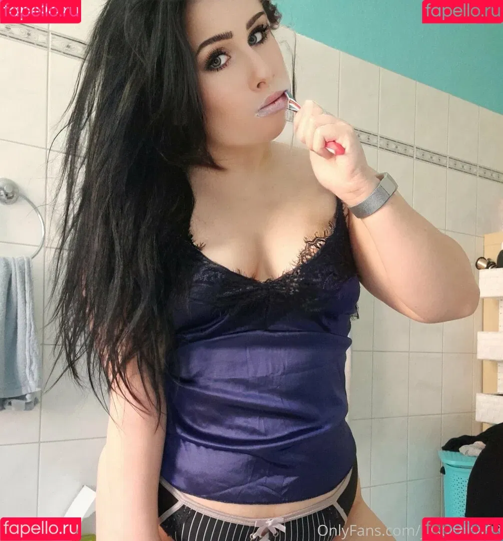 justjenna93 Onlyfans Photo Gallery 