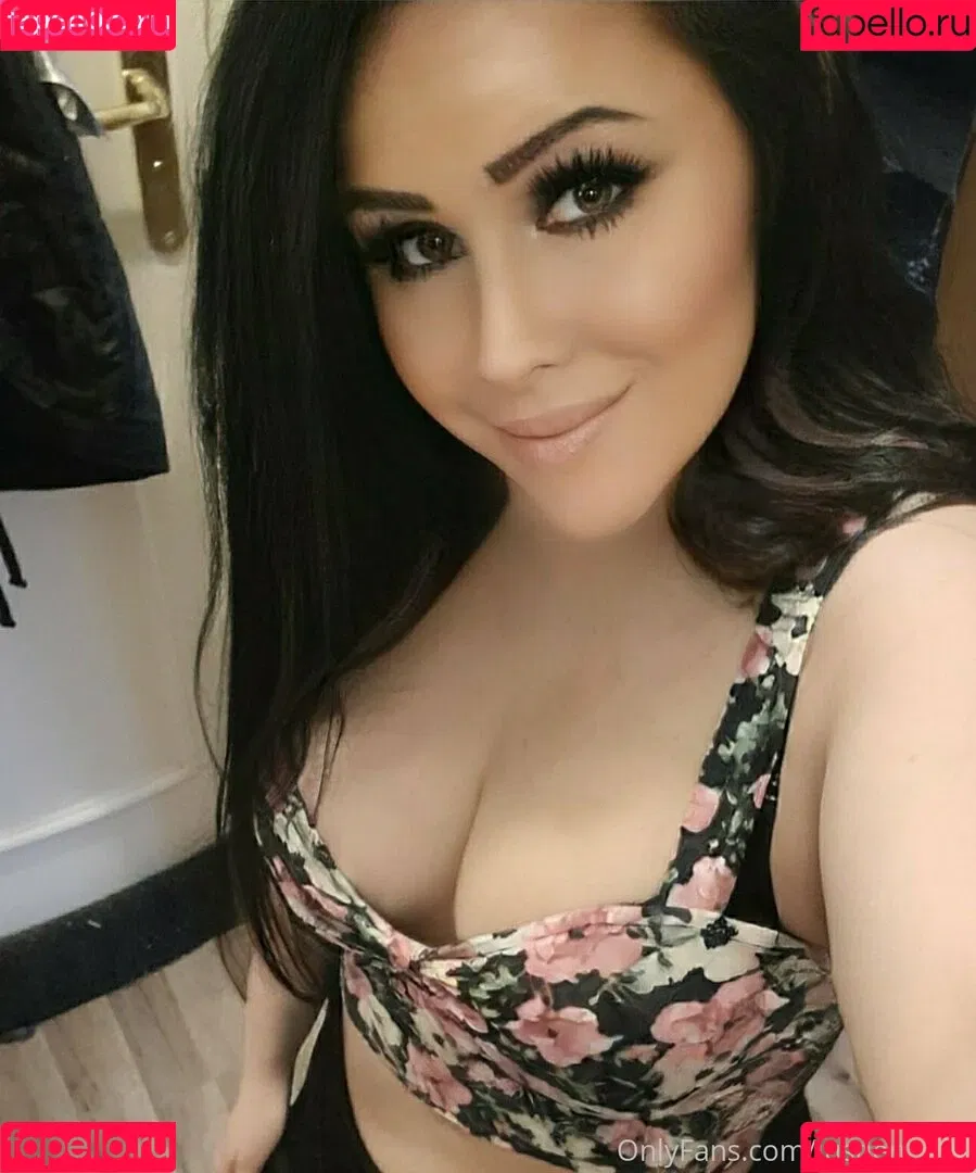 justjenna93 Onlyfans Photo Gallery 
