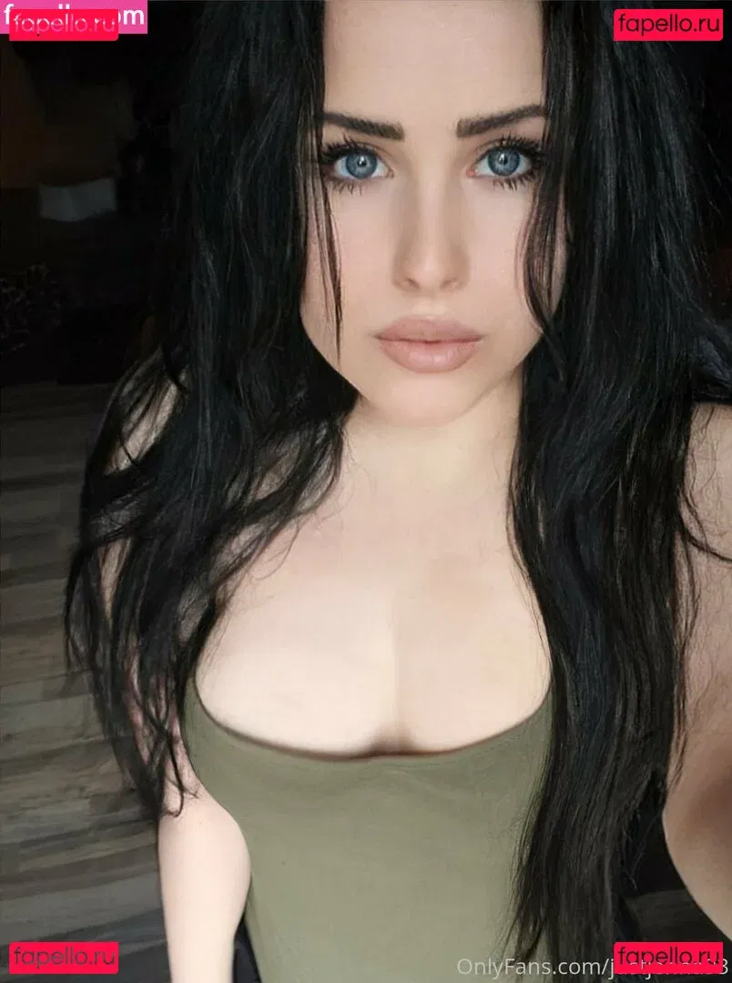 justjenna93 Onlyfans Photo Gallery 