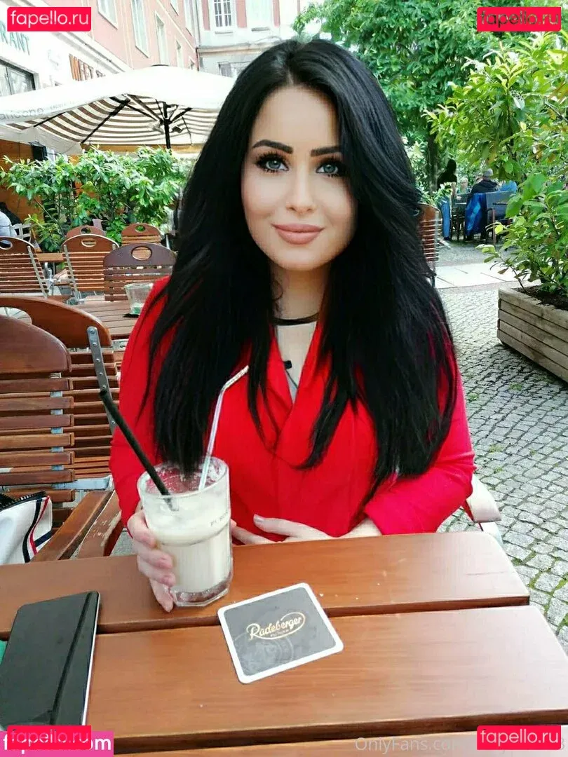 justjenna93 Onlyfans Photo Gallery 