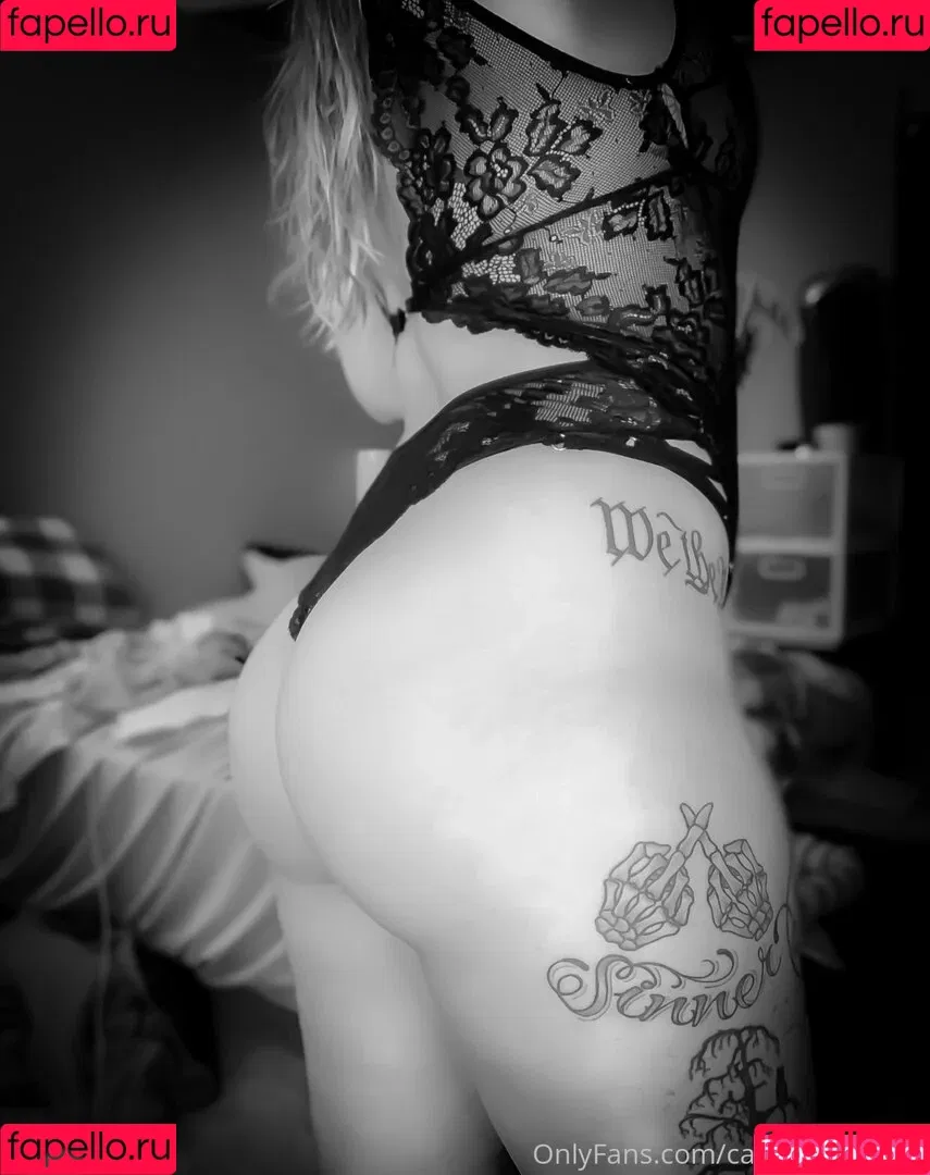 travelingsiren Onlyfans Photo Gallery 