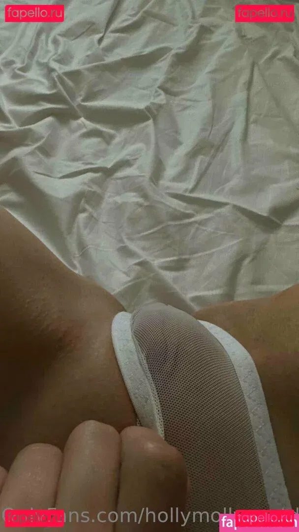 hollymollynextdoor Onlyfans Photo Gallery 