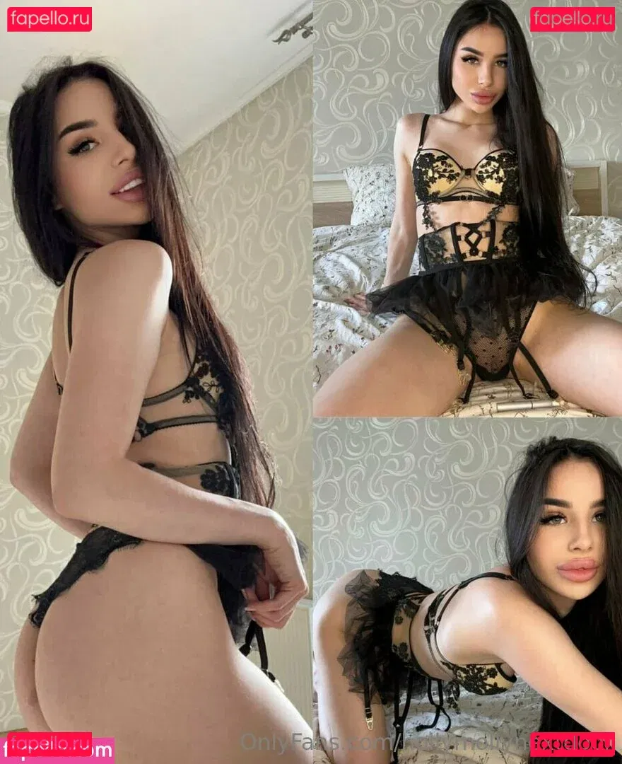 hollymollynextdoor Onlyfans Photo Gallery 