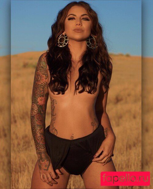 Justine Jorelle Nude Onlyfans Photo 14