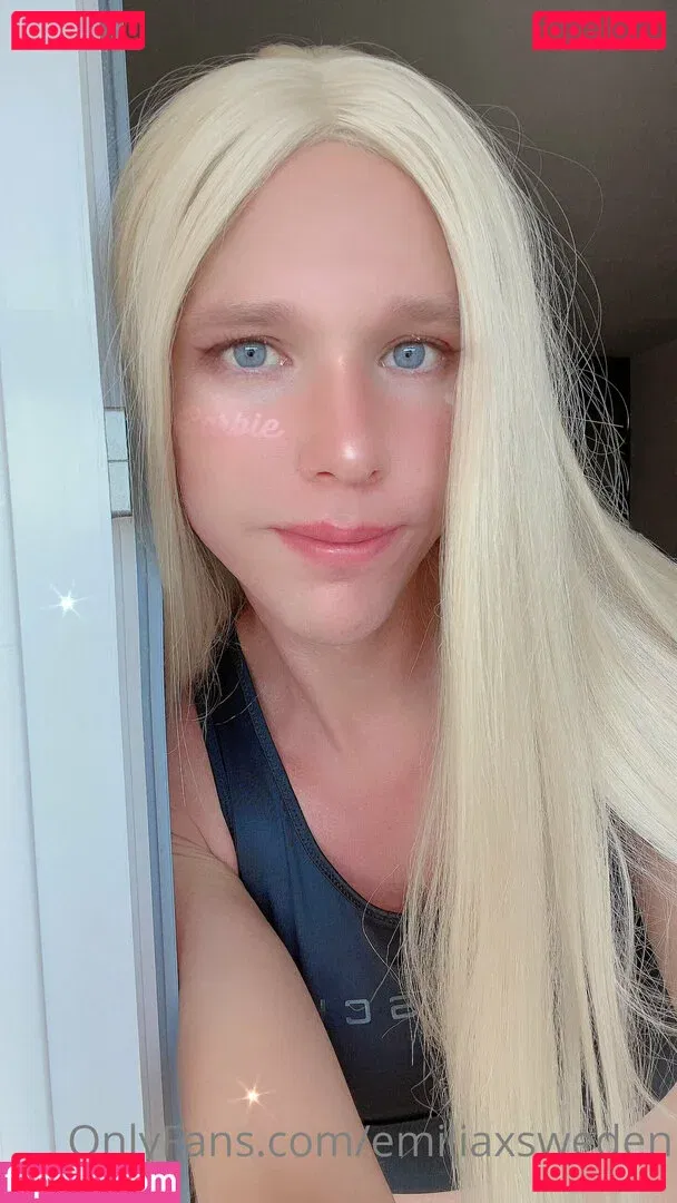emiliaxsweden Onlyfans Photo Gallery 