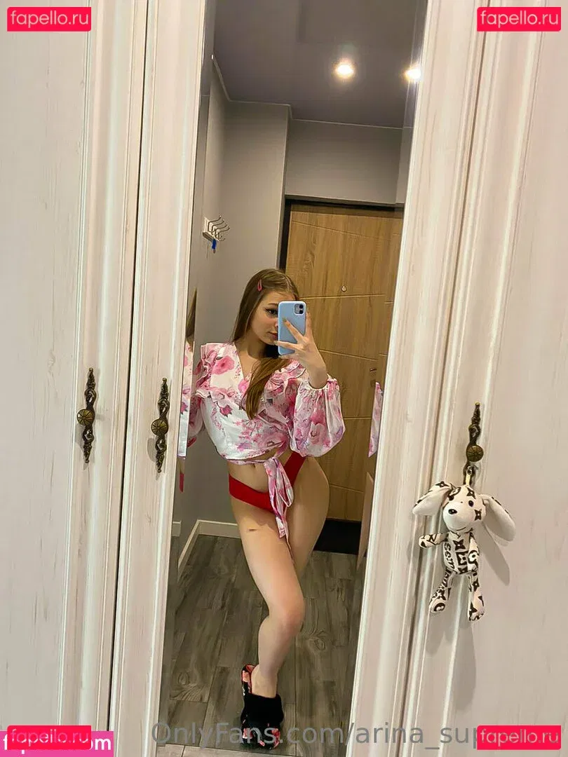 arina_supreme Onlyfans Photo Gallery 