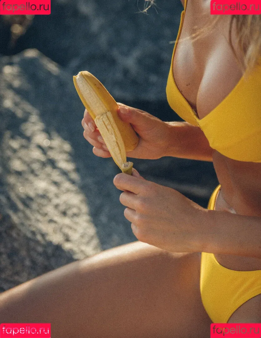Klarahellqvistt Onlyfans Photo Gallery 