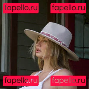 Klarahellqvistt Onlyfans Photo Gallery 