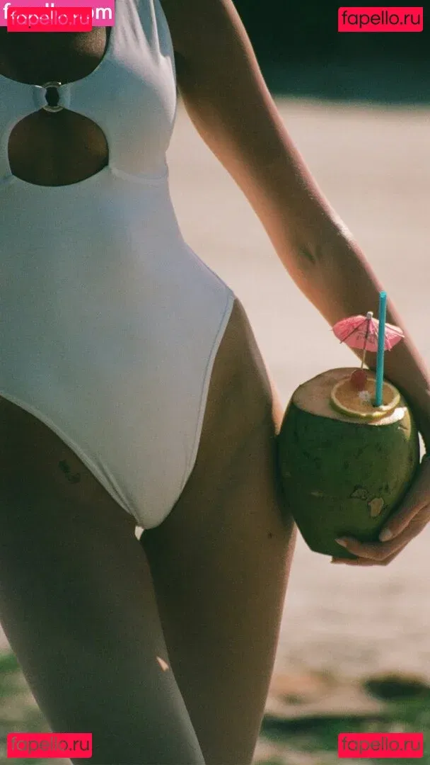 Klarahellqvistt Onlyfans Photo Gallery 