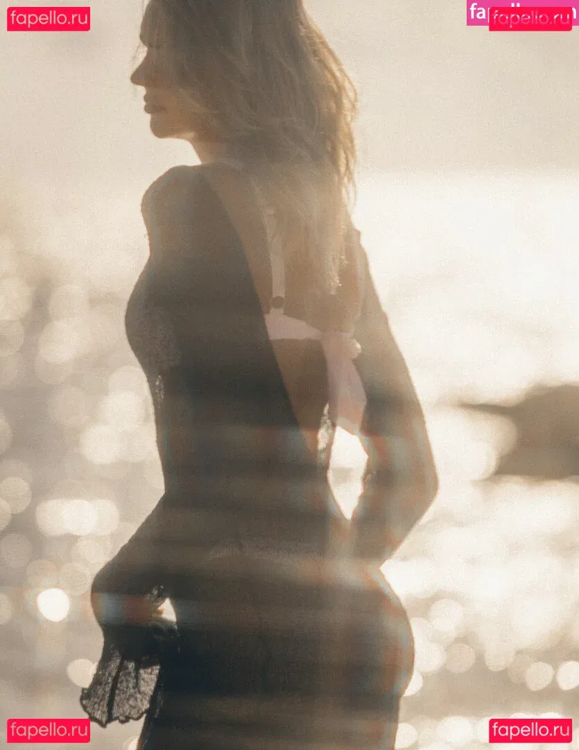 Klarahellqvistt Onlyfans Photo Gallery 