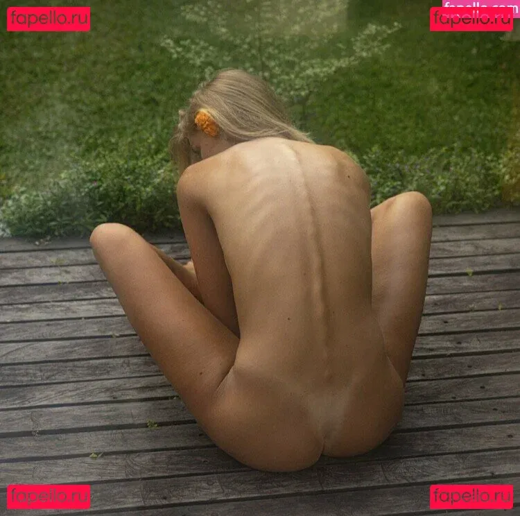 Klarahellqvistt Onlyfans Photo Gallery 