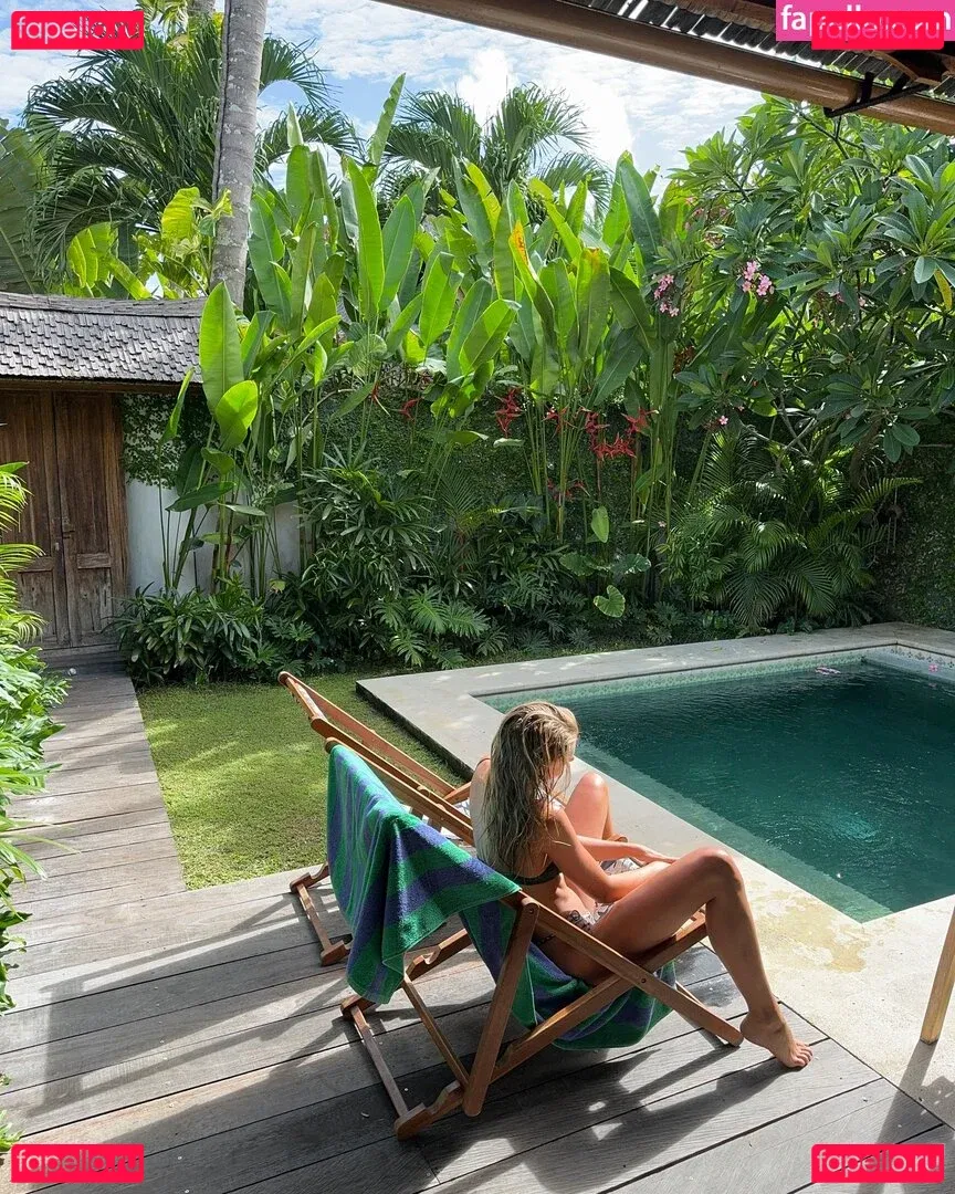 Klarahellqvistt Onlyfans Photo Gallery 