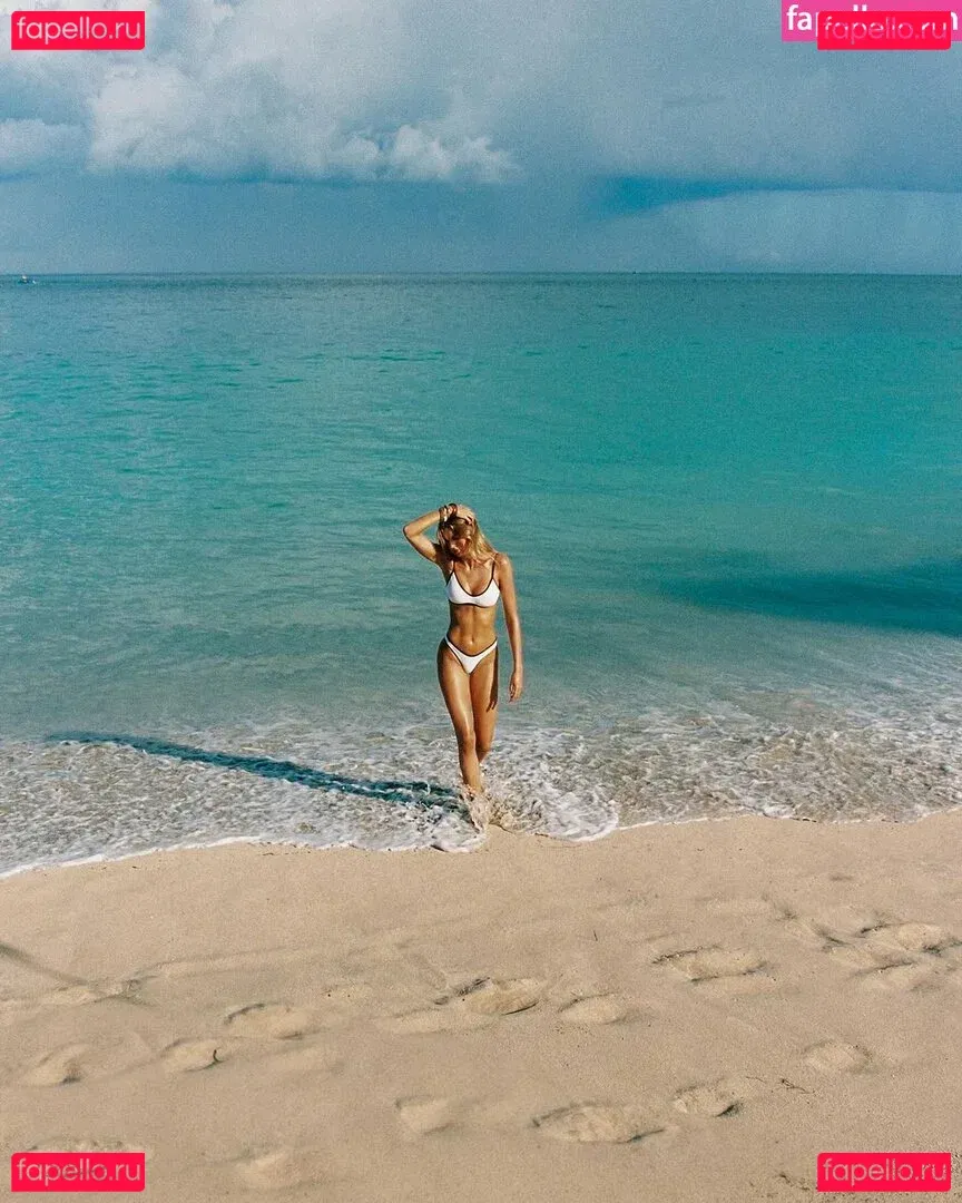 Klarahellqvistt Onlyfans Photo Gallery 