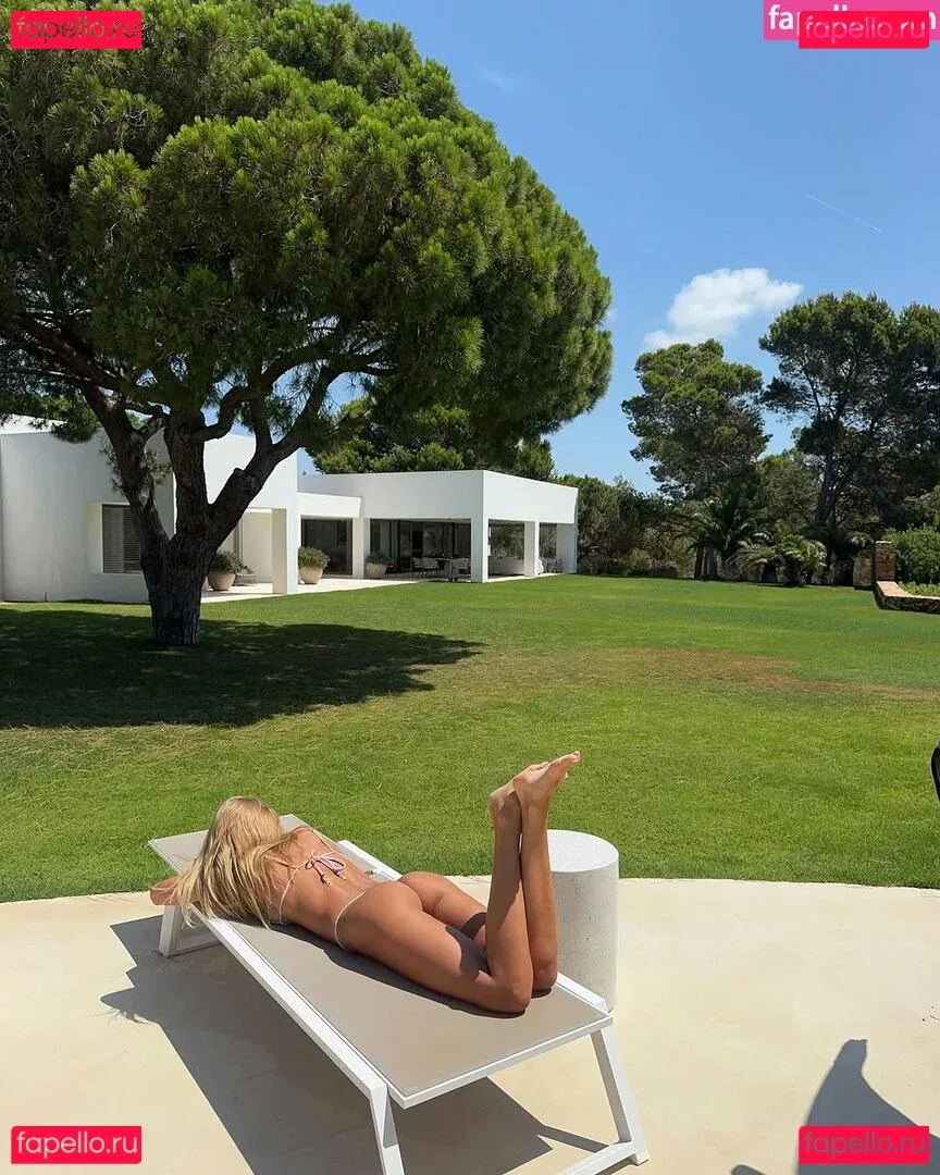 Klarahellqvistt Onlyfans Photo Gallery 