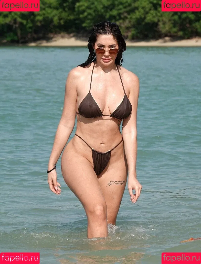Chloe Ferry Geordie Shore Onlyfans Photo Gallery 