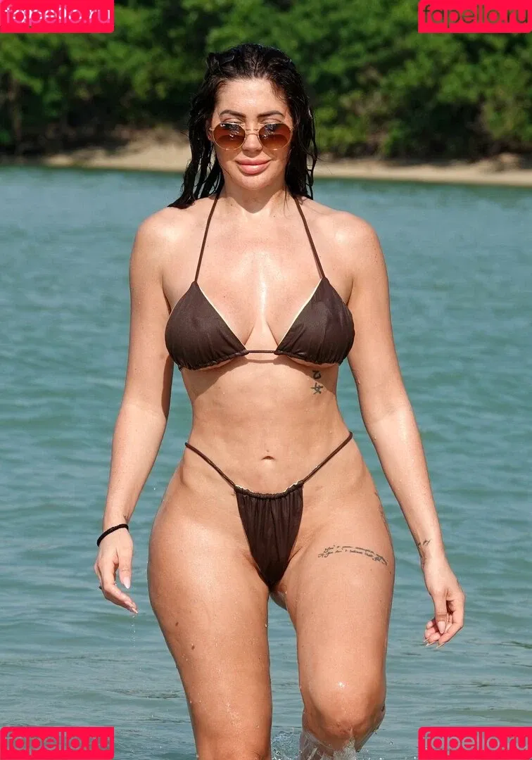 Chloe Ferry Geordie Shore Onlyfans Photo Gallery 