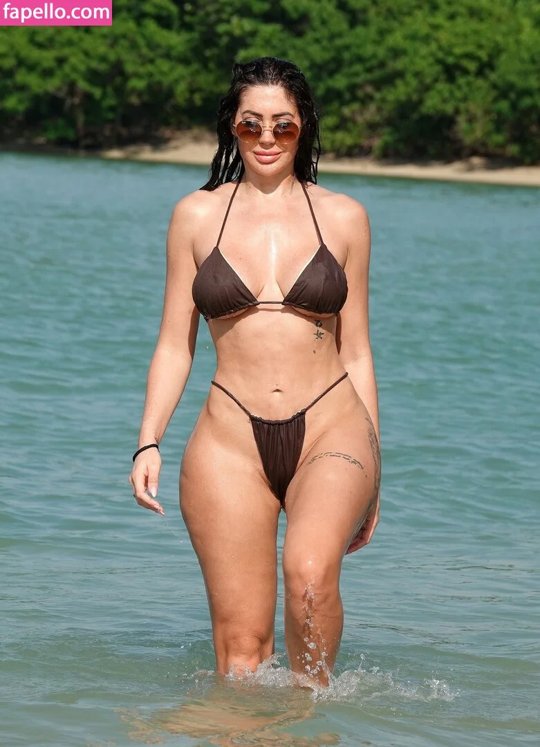 Chloe Ferry Geordie Shore Onlyfans Photo Gallery 
