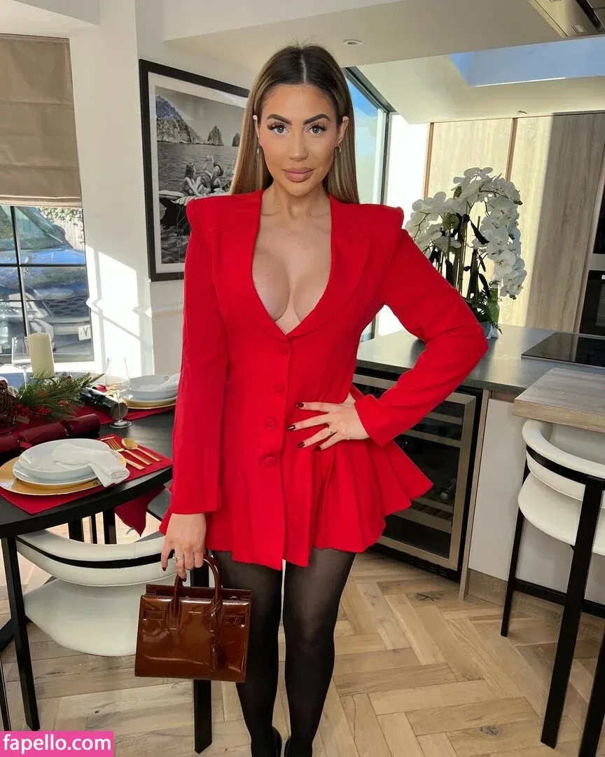 Chloe Ferry Geordie Shore Onlyfans Photo Gallery 