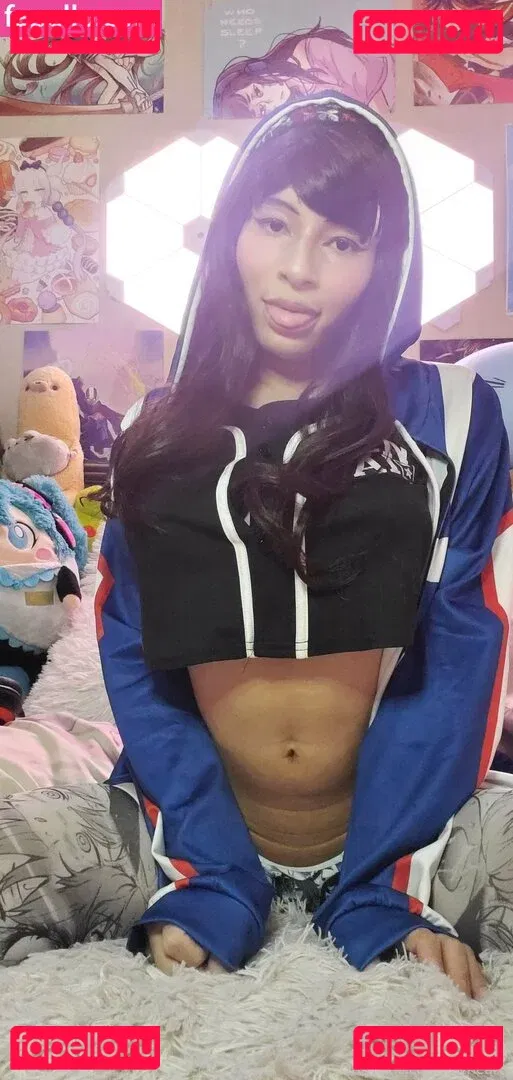 raynearts Onlyfans Photo Gallery 