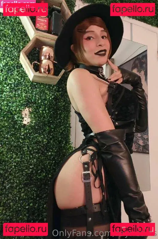 raynearts Onlyfans Photo Gallery 