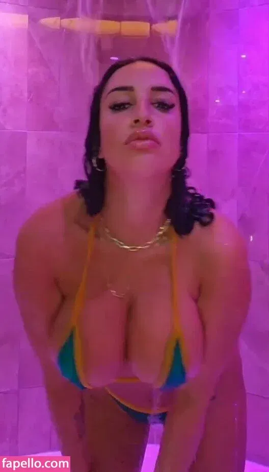 Mikaelabrbs Onlyfans Photo Gallery 