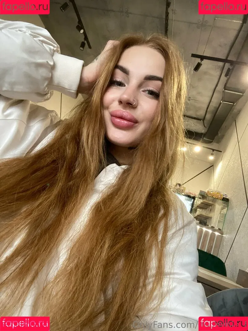 honeypie_f Onlyfans Photo Gallery 