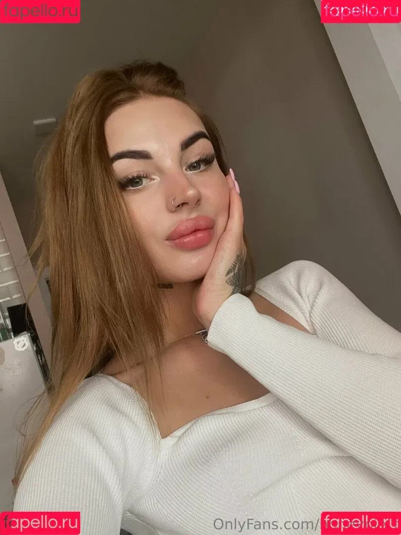 honeypie_f Onlyfans Photo Gallery 