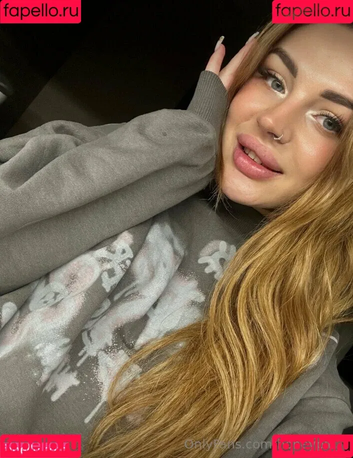 honeypie_f Onlyfans Photo Gallery 