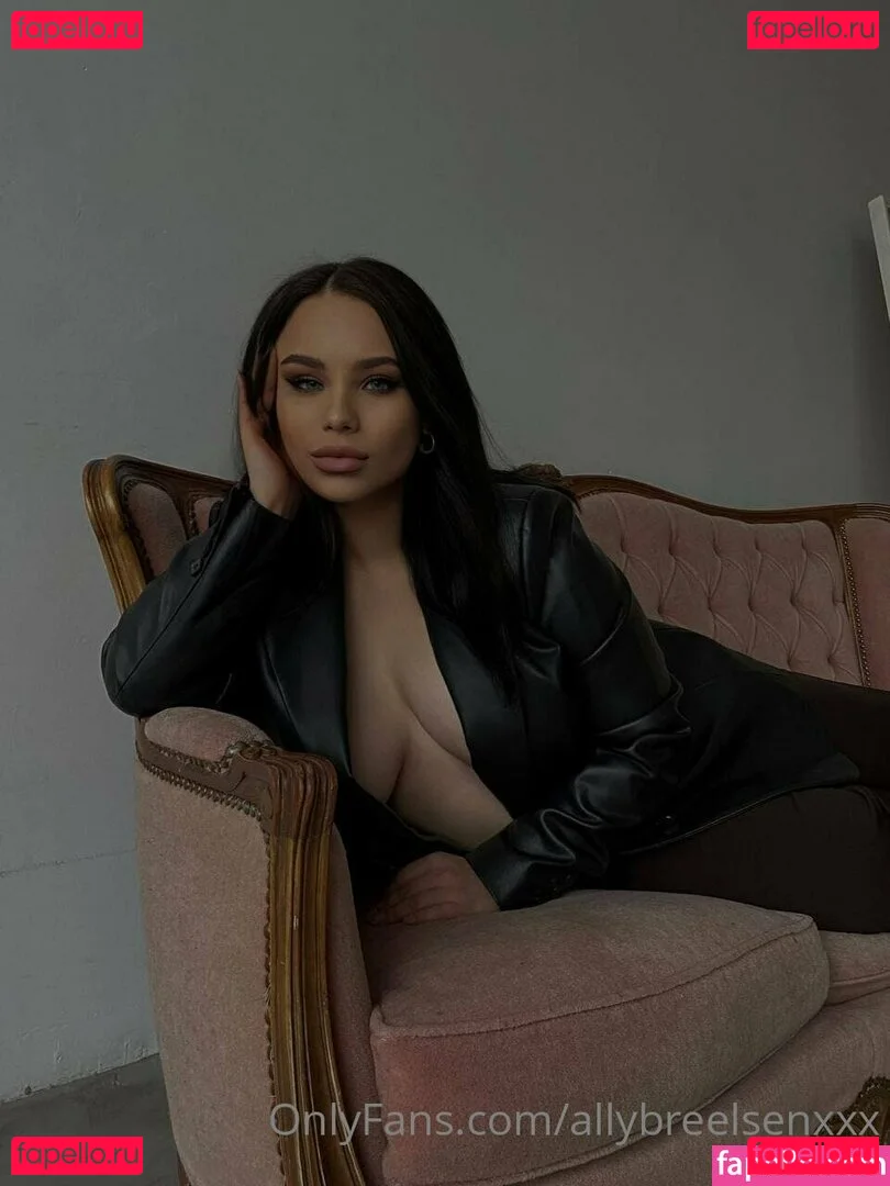 allybreelsenxxx Onlyfans Photo Gallery 