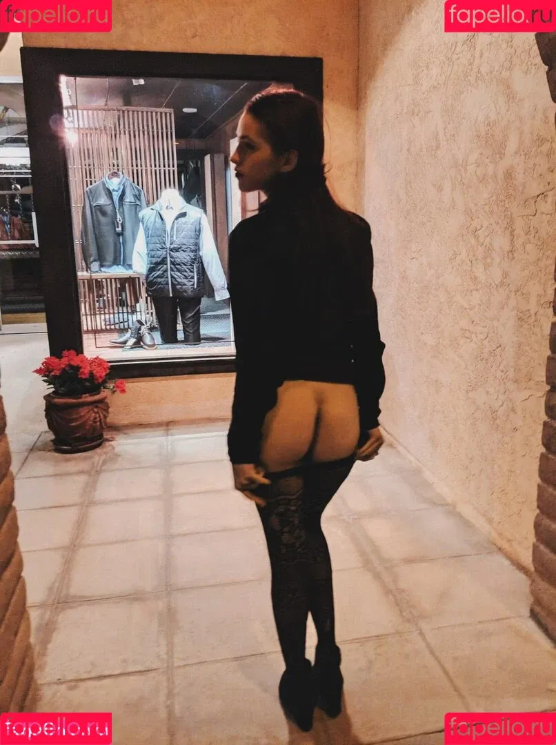 trexintheshower Onlyfans Photo Gallery 