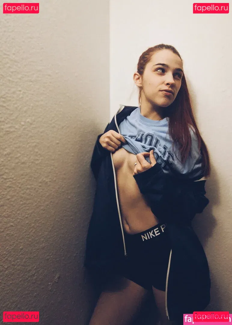 trexintheshower Onlyfans Photo Gallery 