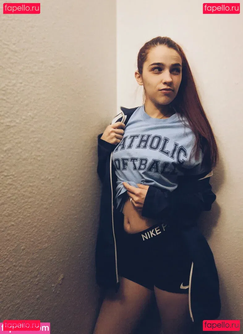 trexintheshower Onlyfans Photo Gallery 