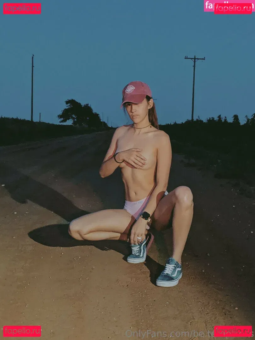 trexintheshower Onlyfans Photo Gallery 