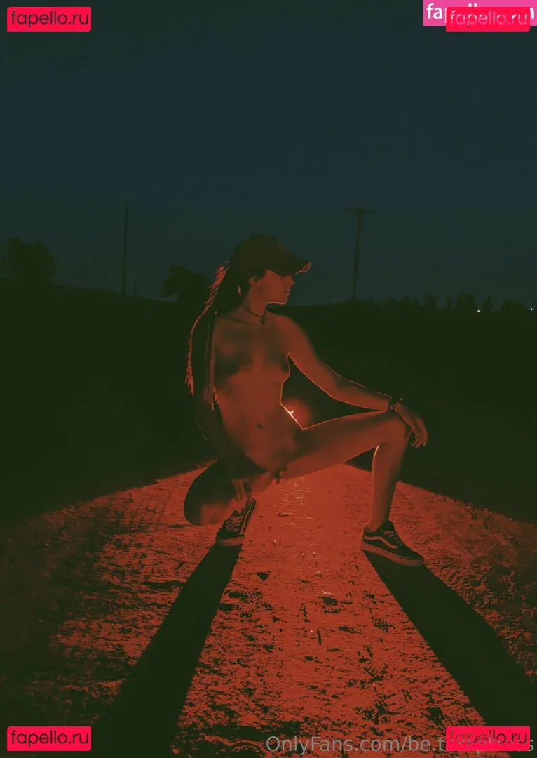 trexintheshower Onlyfans Photo Gallery 