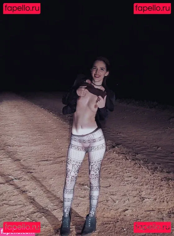 trexintheshower Onlyfans Photo Gallery 