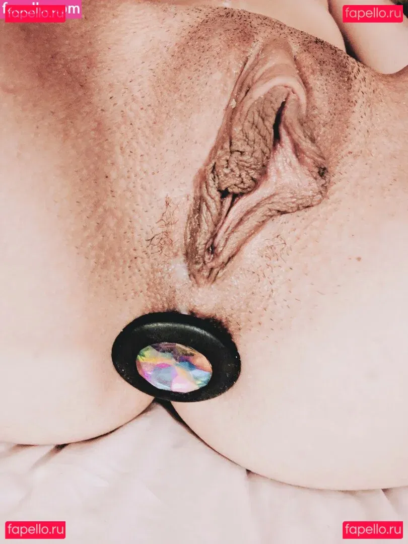 trexintheshower Onlyfans Photo Gallery 