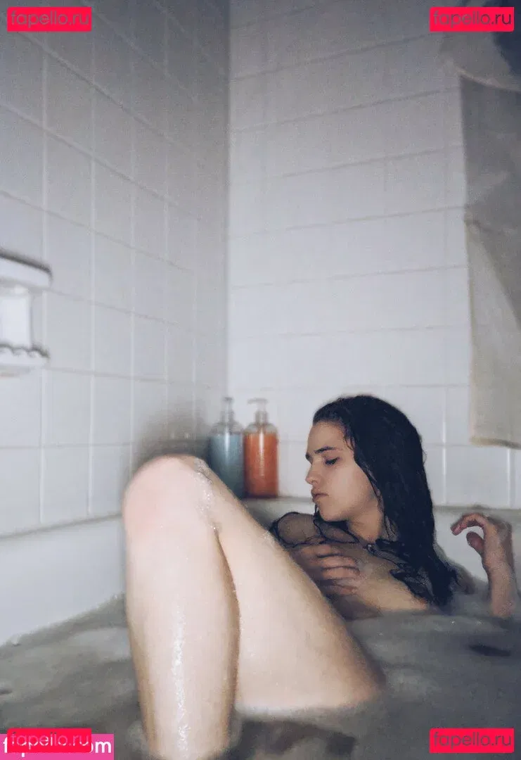 trexintheshower Onlyfans Photo Gallery 