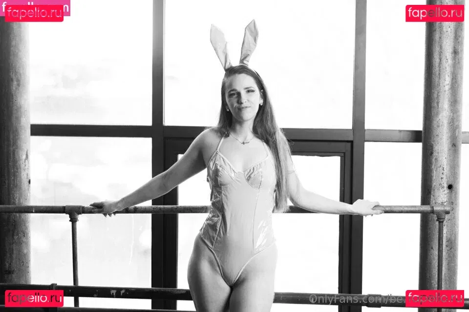 trexintheshower Onlyfans Photo Gallery 