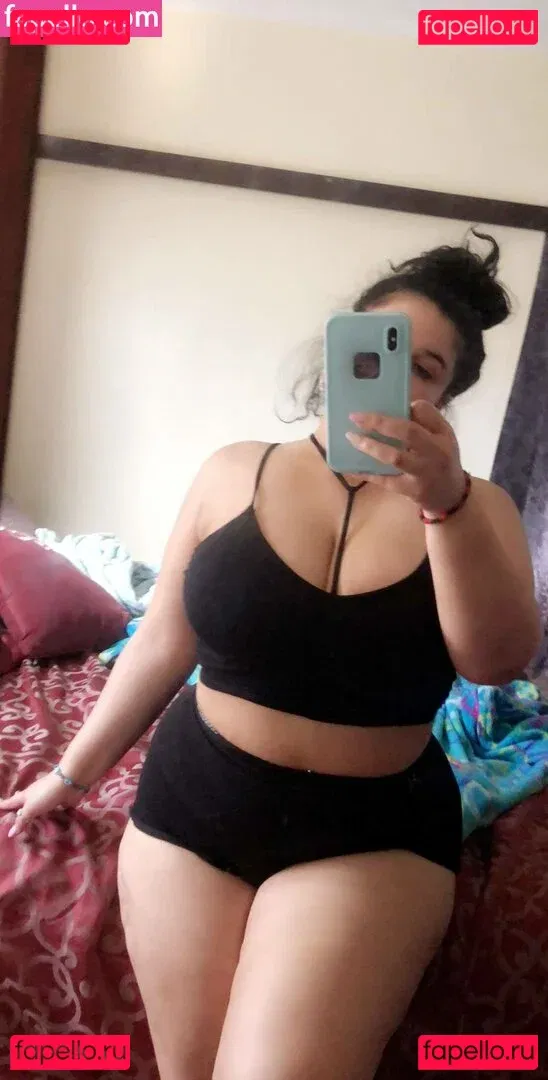 Leishla Gomez Onlyfans Photo Gallery 