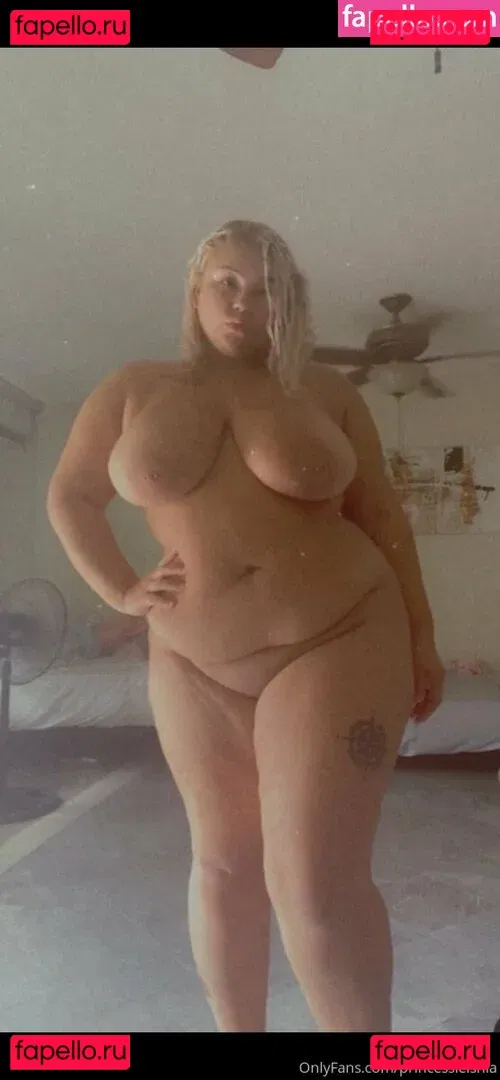 Leishla Gomez Onlyfans Photo Gallery 