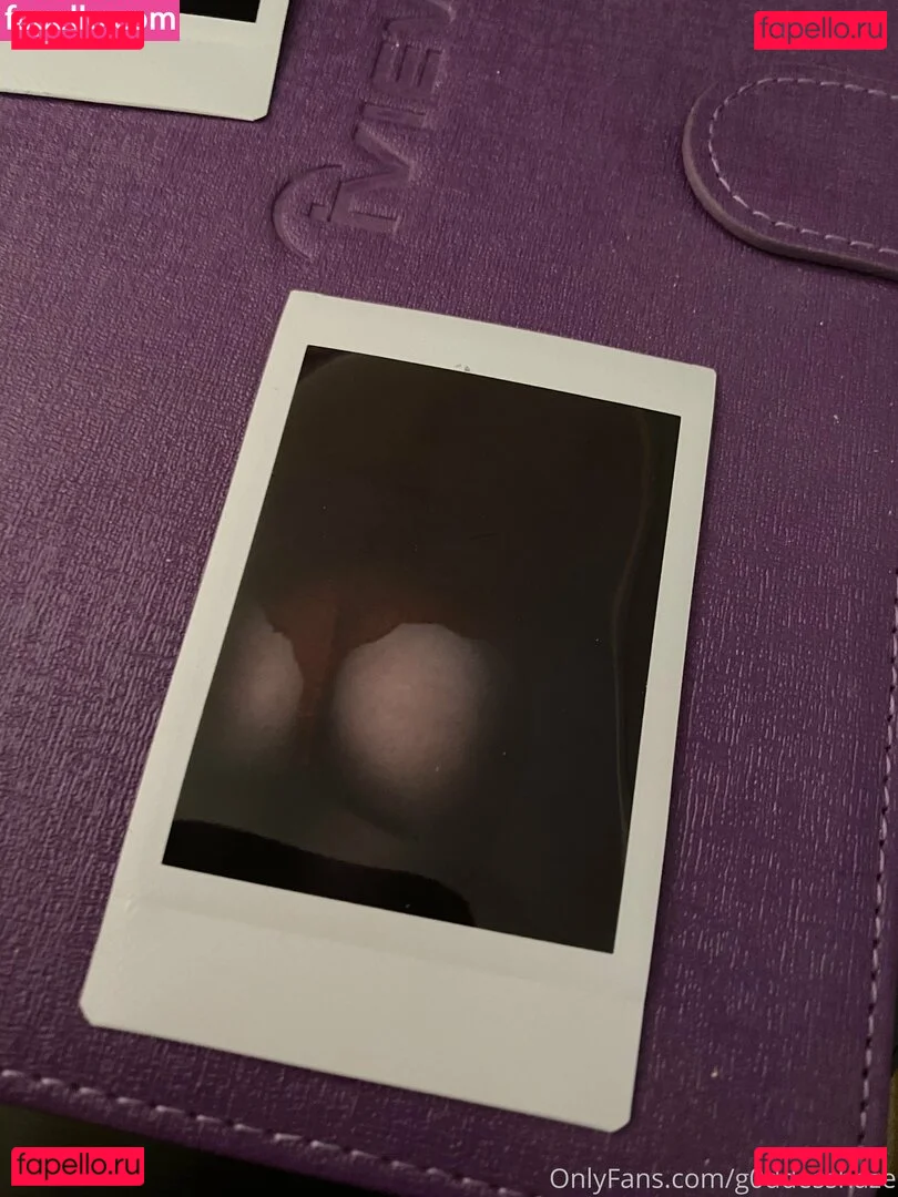 g0ddesshaze Onlyfans Photo Gallery 